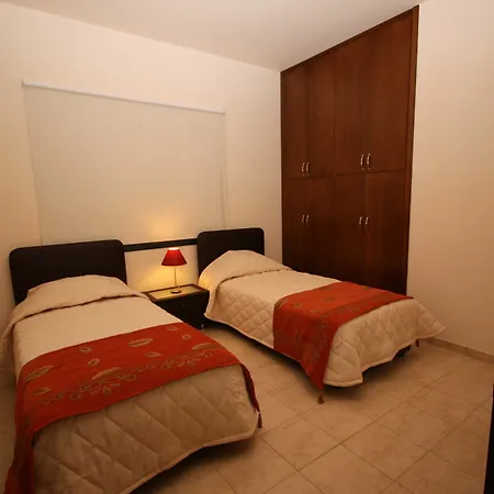 Vineland Perigiali Pissouri