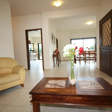 Vineland Perigiali Apartment
